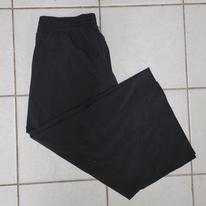 Lululemon Womens size 10 Yoga Pants Black - Loose Fit